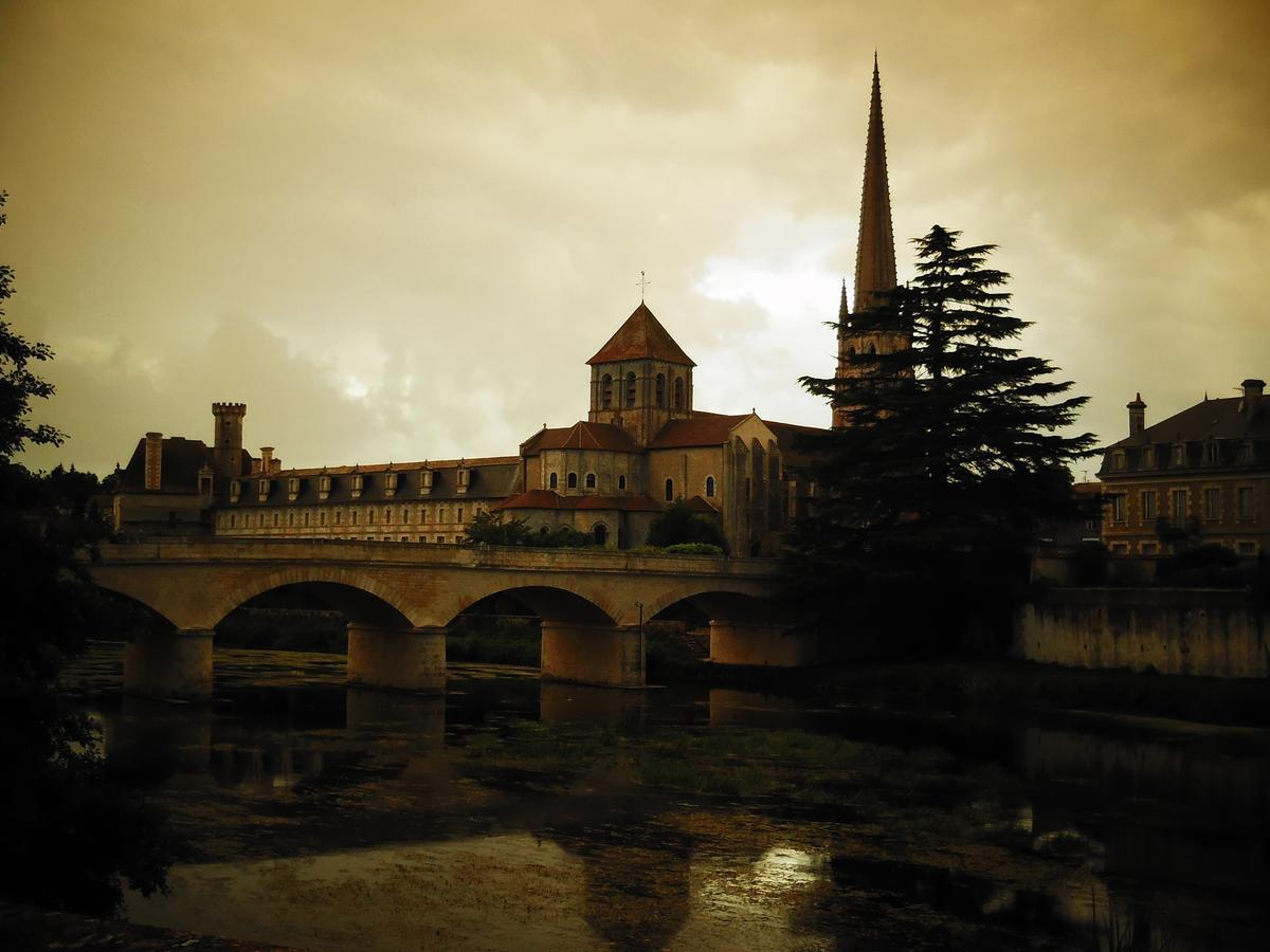 Hotel De L'Abbaye Saint-Savin  Exterior foto